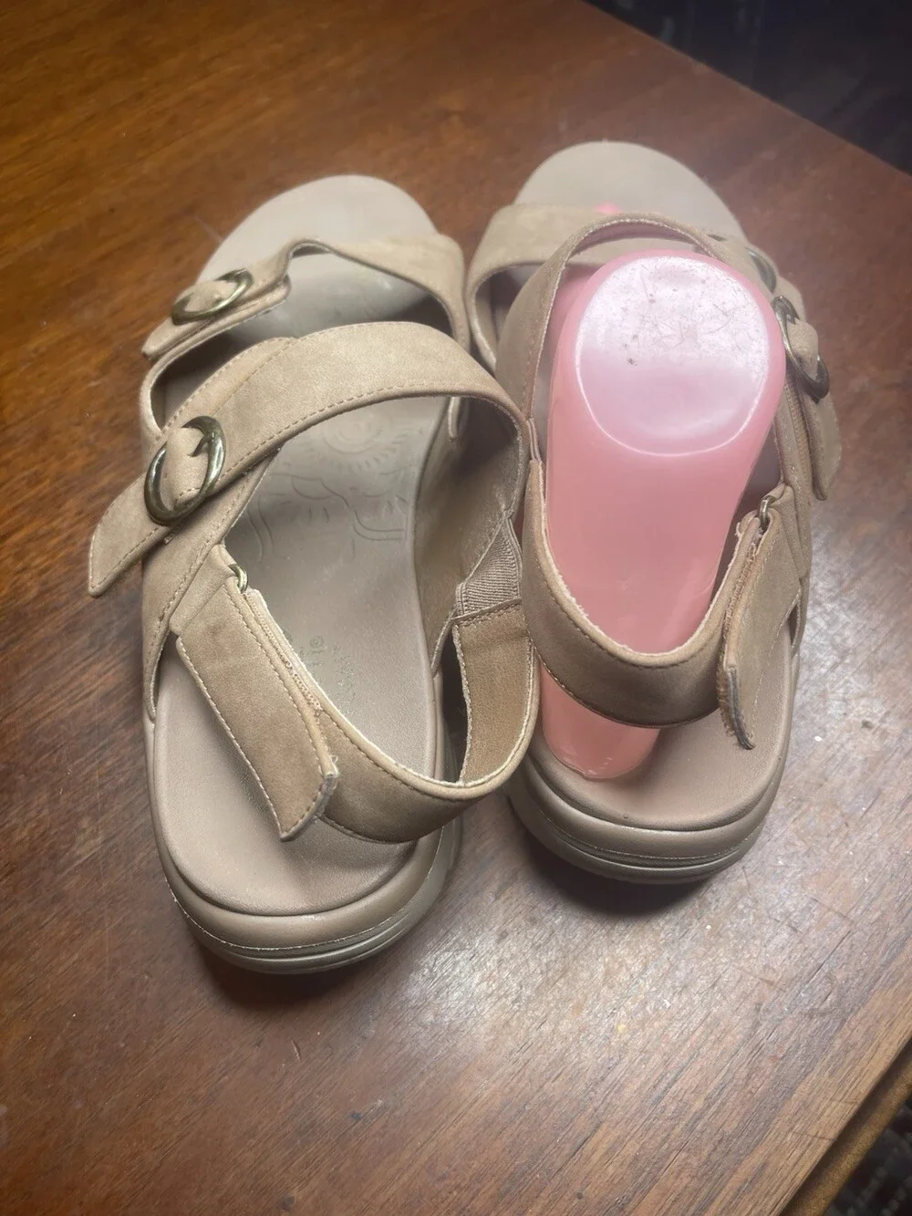 Skechers Women’s 11 Wide Easy Going Adjustable Vegan Sandals Certified Charm Tan